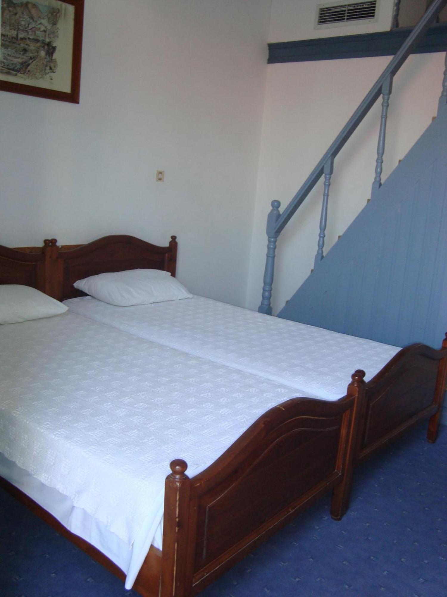 Horio Village Rooms Đảo Sými Ngoại thất bức ảnh